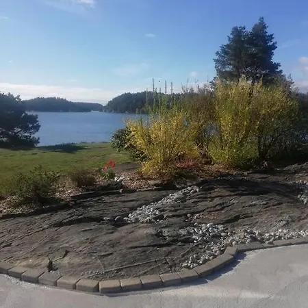 Appartement Keybutler Lillesand Seafront Basement Room Lillesand