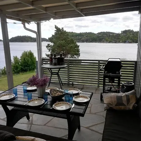 Appartement Keybutler Lillesand Seafront Basement Room Lillesand
