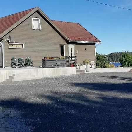 Keybutler Lillesand Seafront Apartment Lillesand